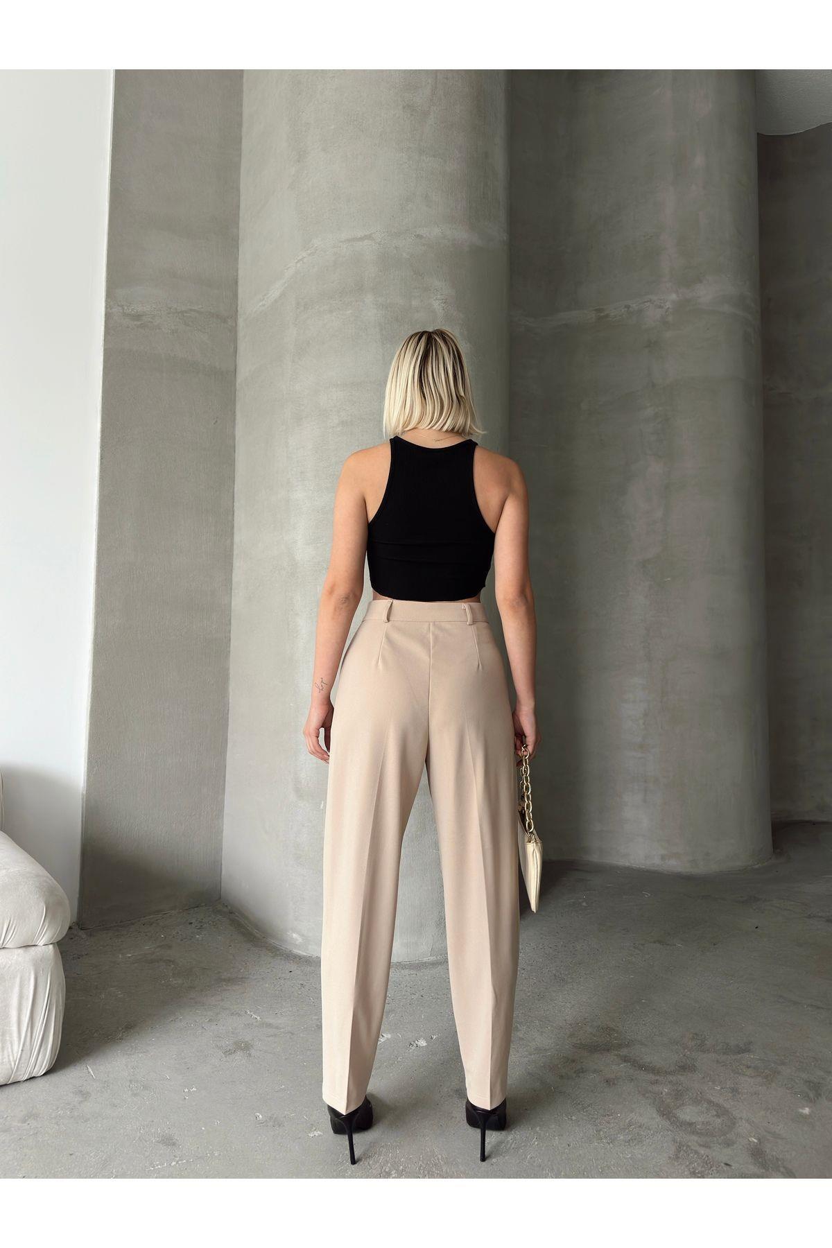 Scuba Fabric Tapered Pants
