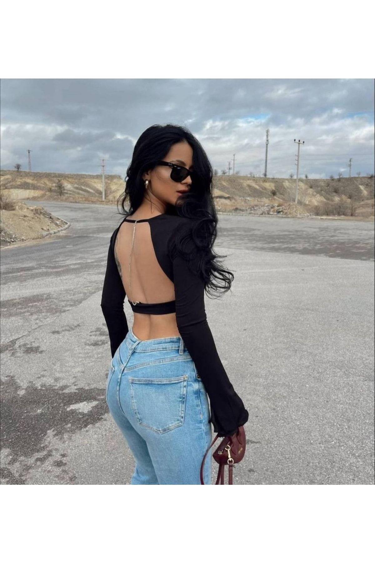 Backless Chain Detail Crop Top