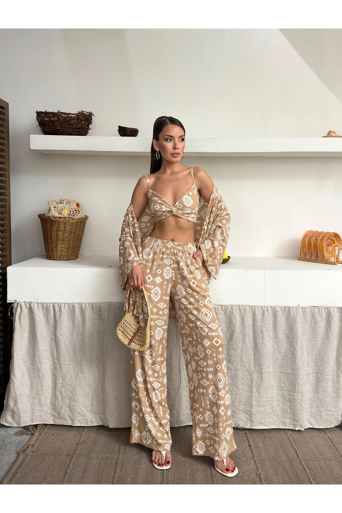 Crinkle Fabric Kimono Three-Piece Set
