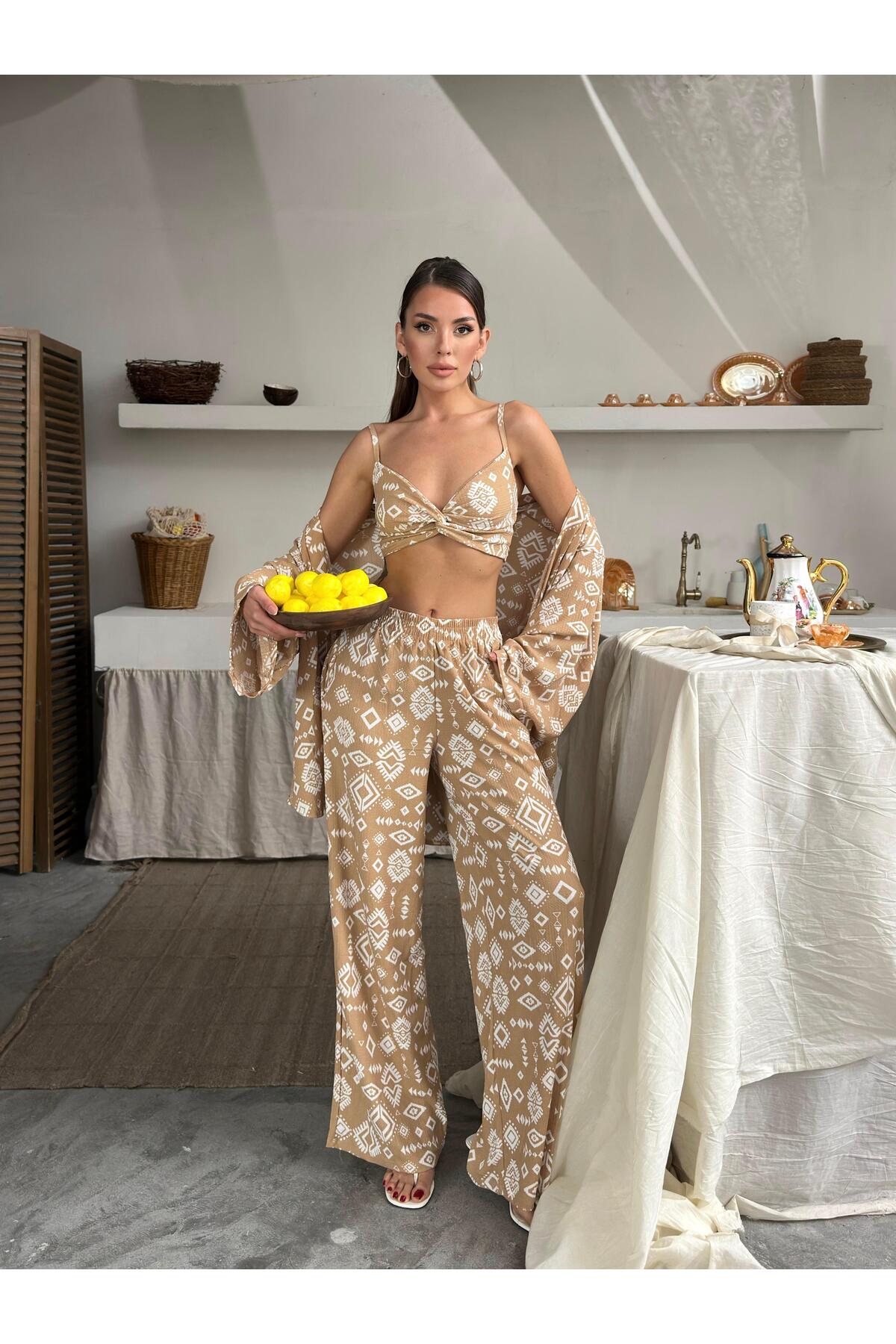 Crinkle Fabric Kimono Three-Piece Set