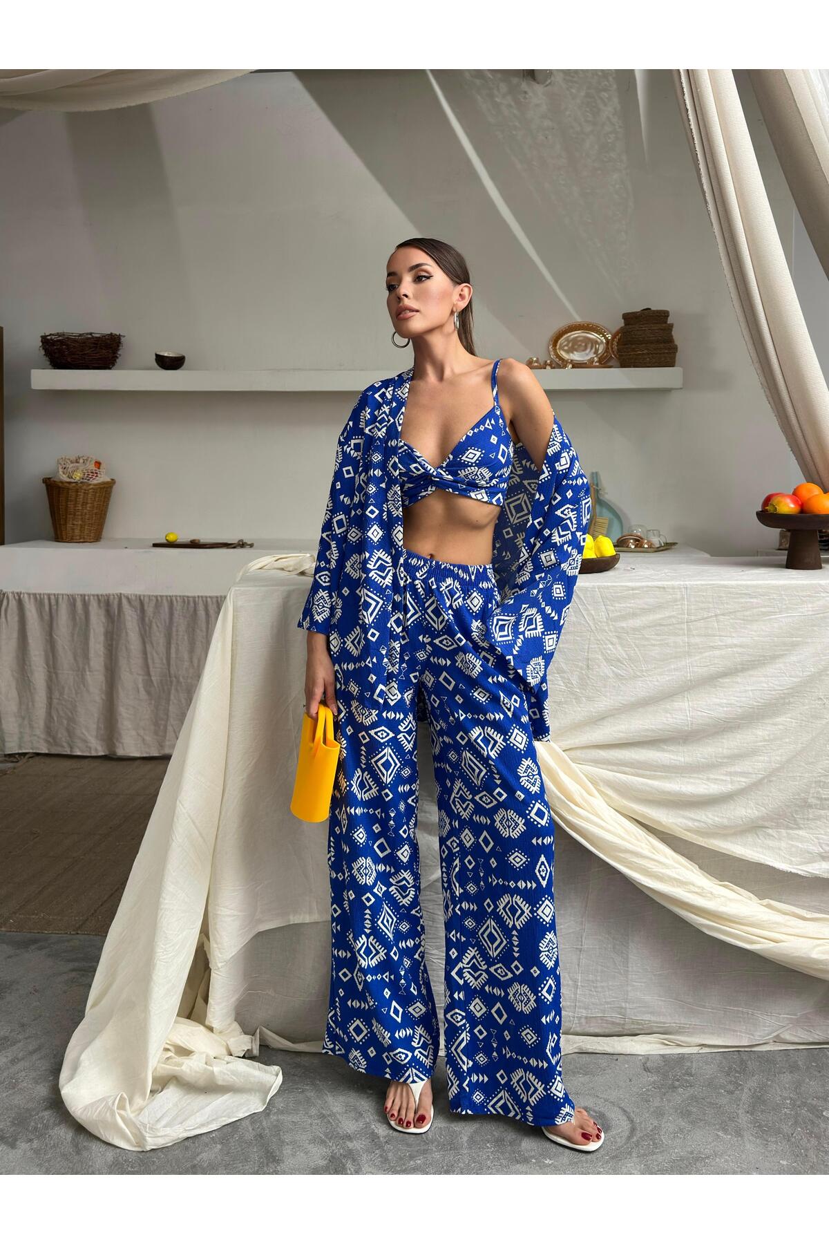 Crinkle Fabric Kimono Three-Piece Set