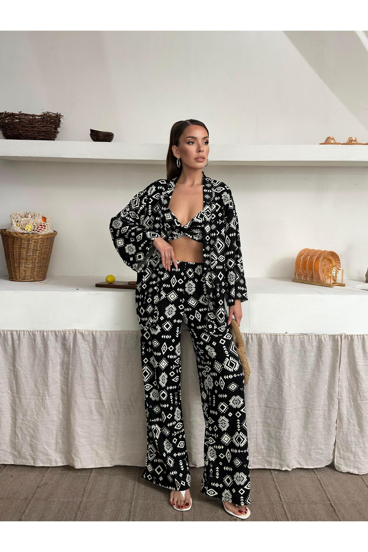 Crinkle Fabric Kimono Three-Piece Set