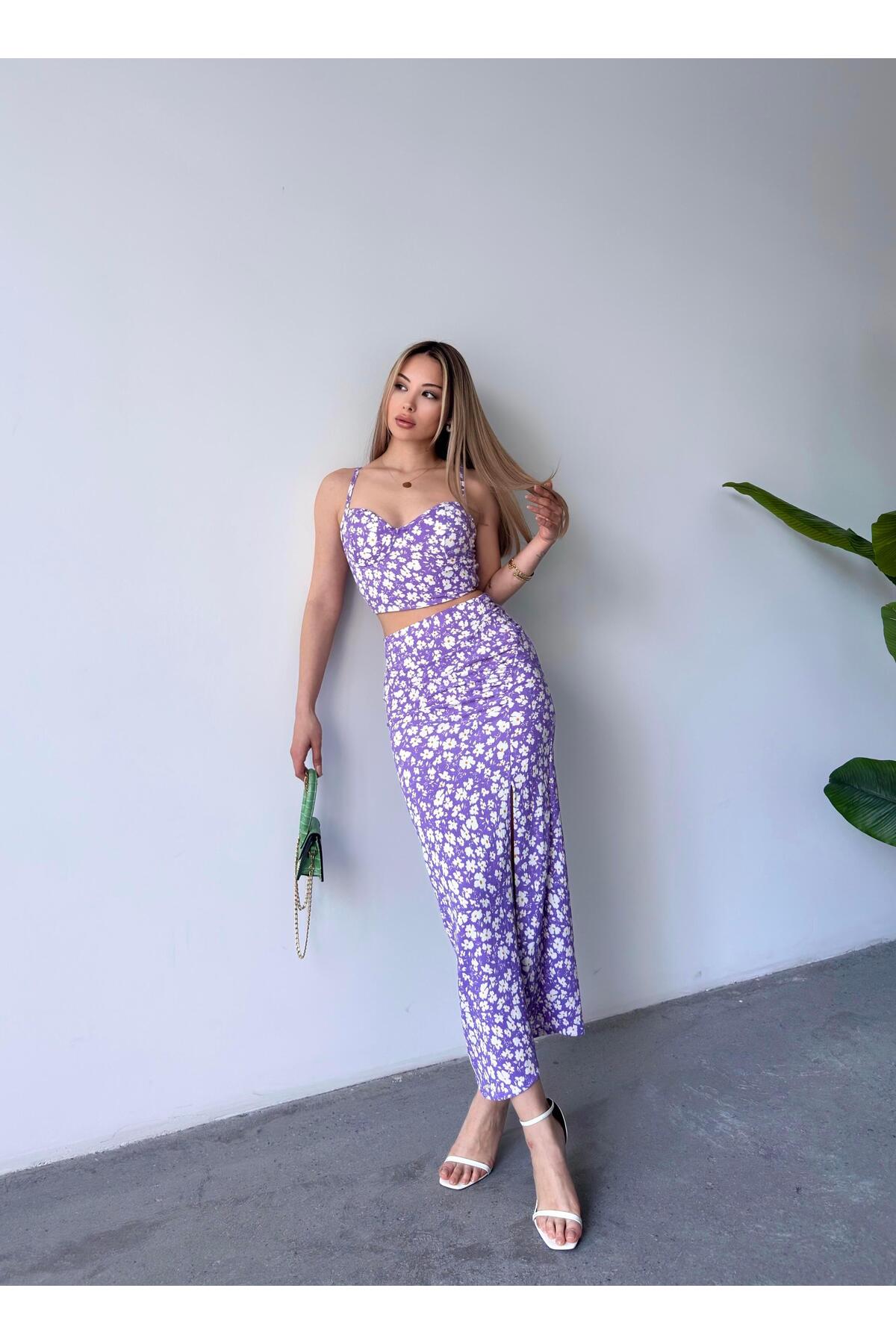 Lilac Floral Sweetheart Neck Crop & Split Midi Skirt Set