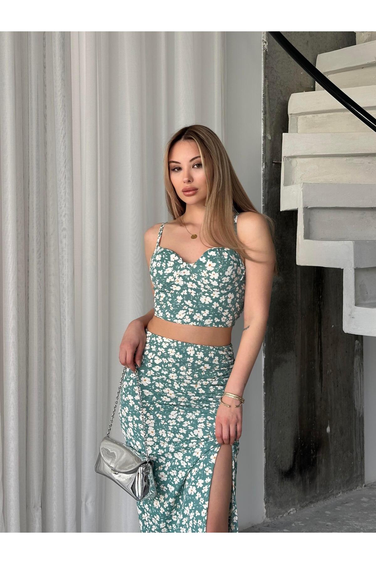 Green Floral Sweetheart Neck Crop & Split Midi Skirt Set