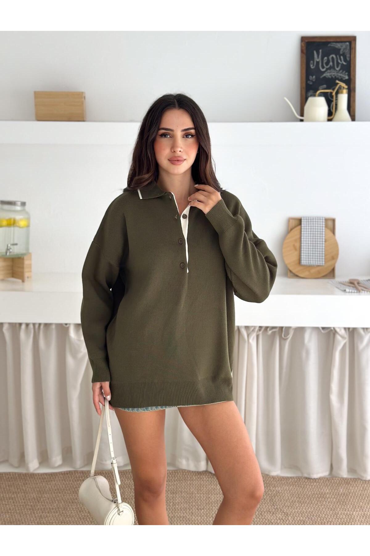 Contrast Detail Oversize Polo Neck Knit Sweater