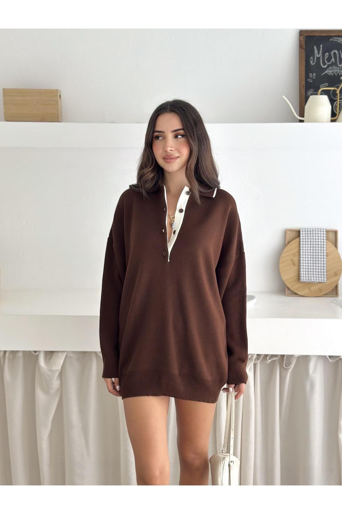 Contrast Detail Oversize Polo Neck Knit Sweater