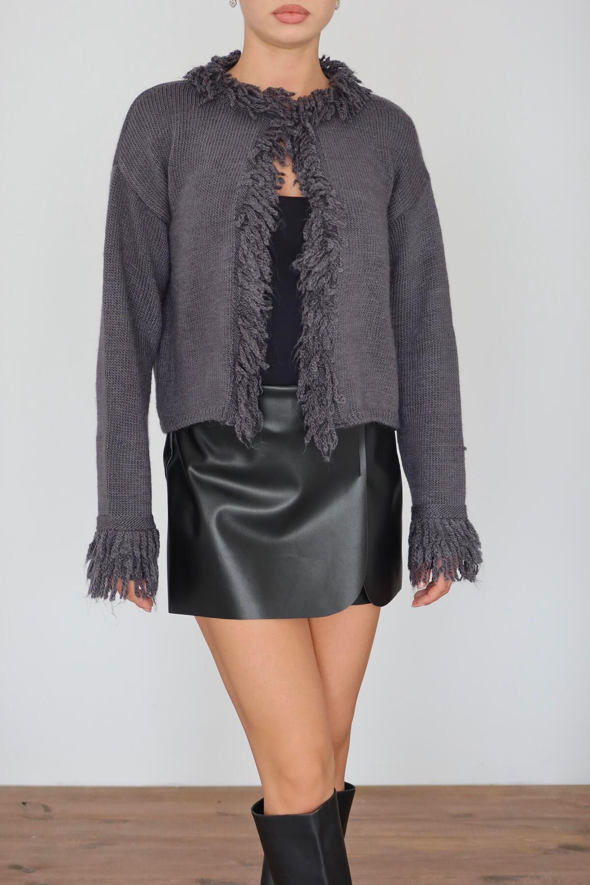 Fringe Detail Knit Cardigan