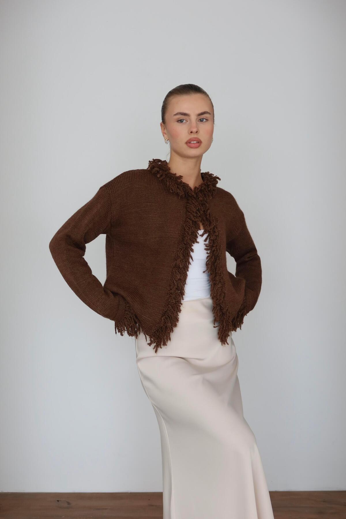 Fringe Detail Knit Cardigan