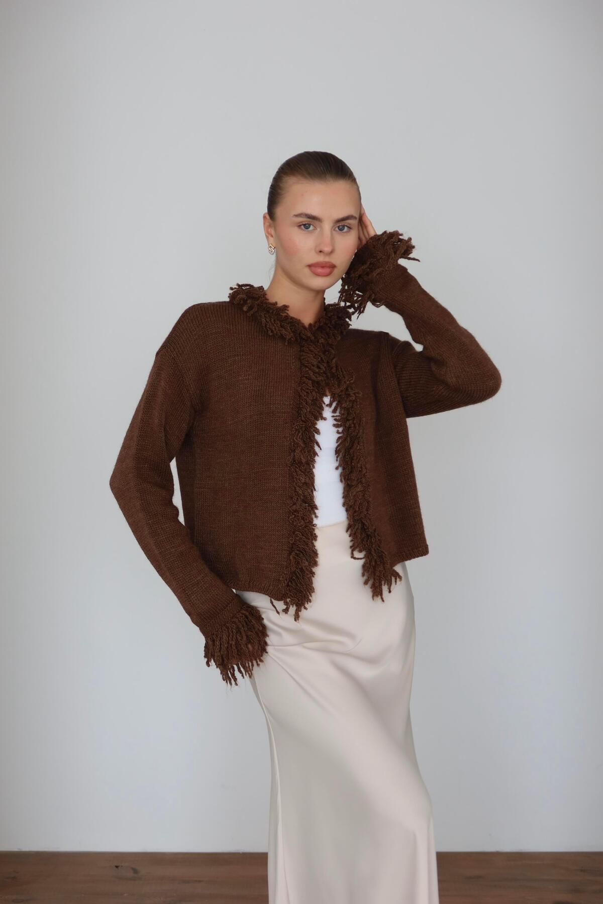 Fringe Detail Knit Cardigan