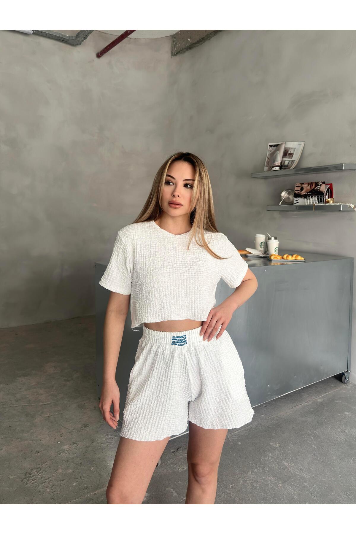 Relaxed Fit Textured Shorts Set