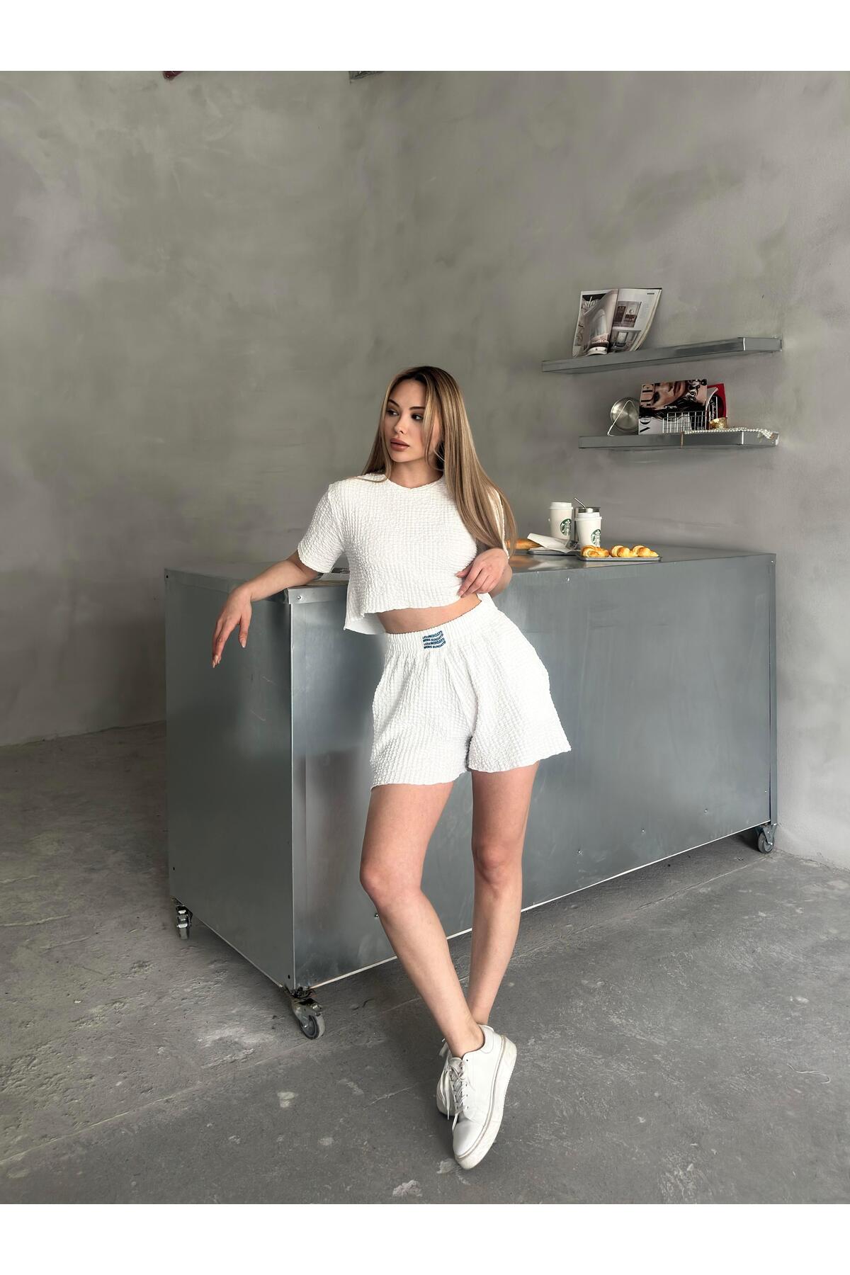 Relaxed Fit Textured Shorts Set
