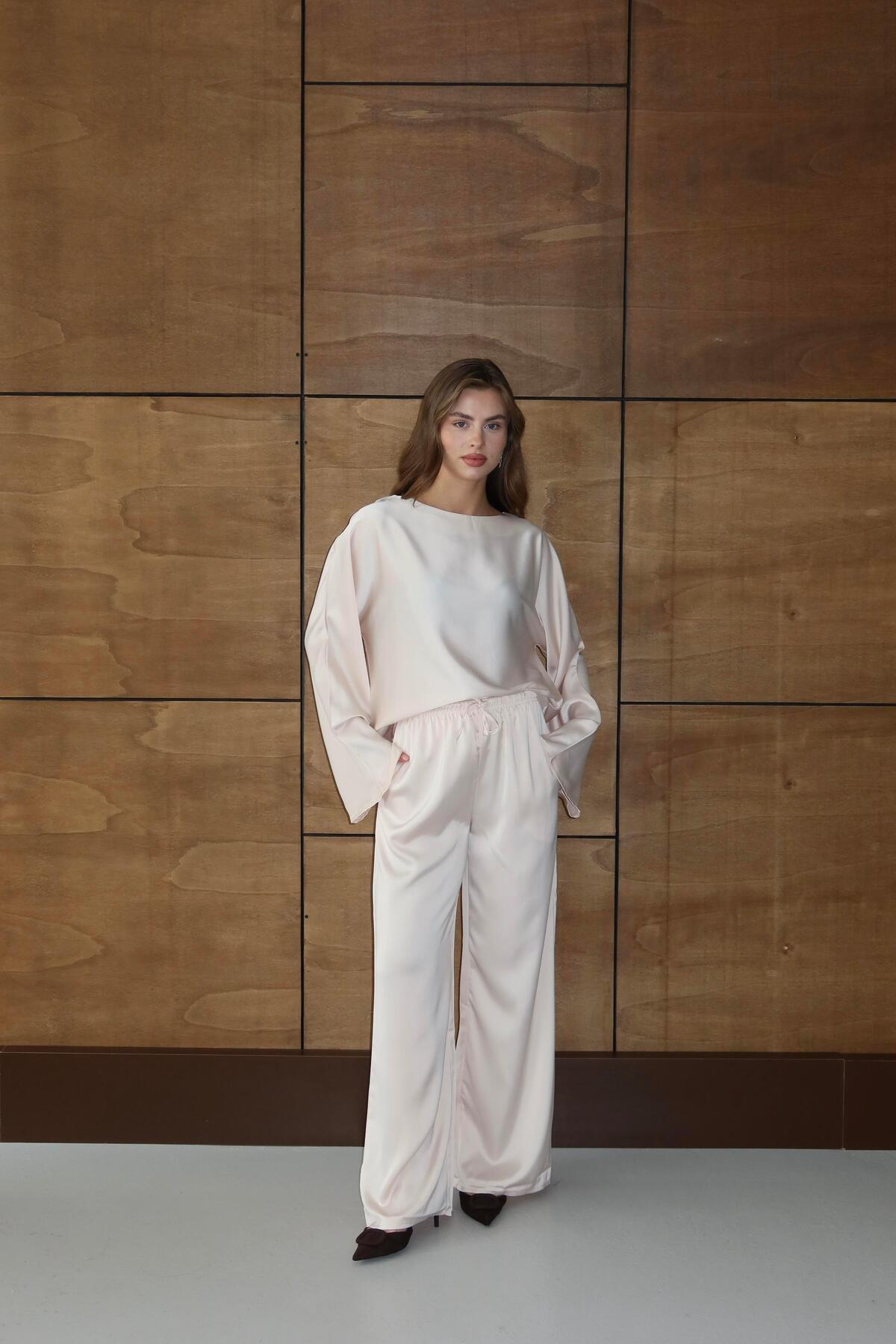 Relaxed Fit Satin Set