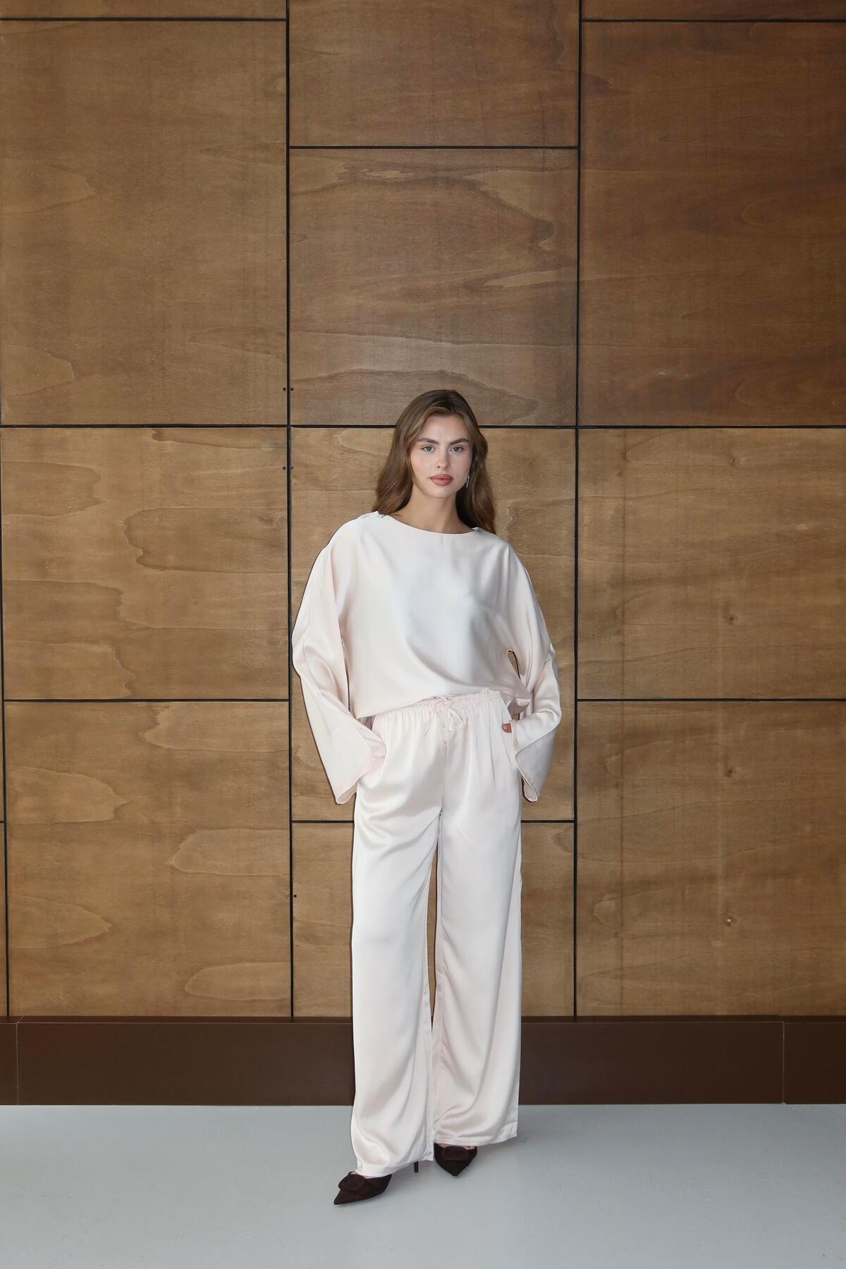 Relaxed Fit Satin Set