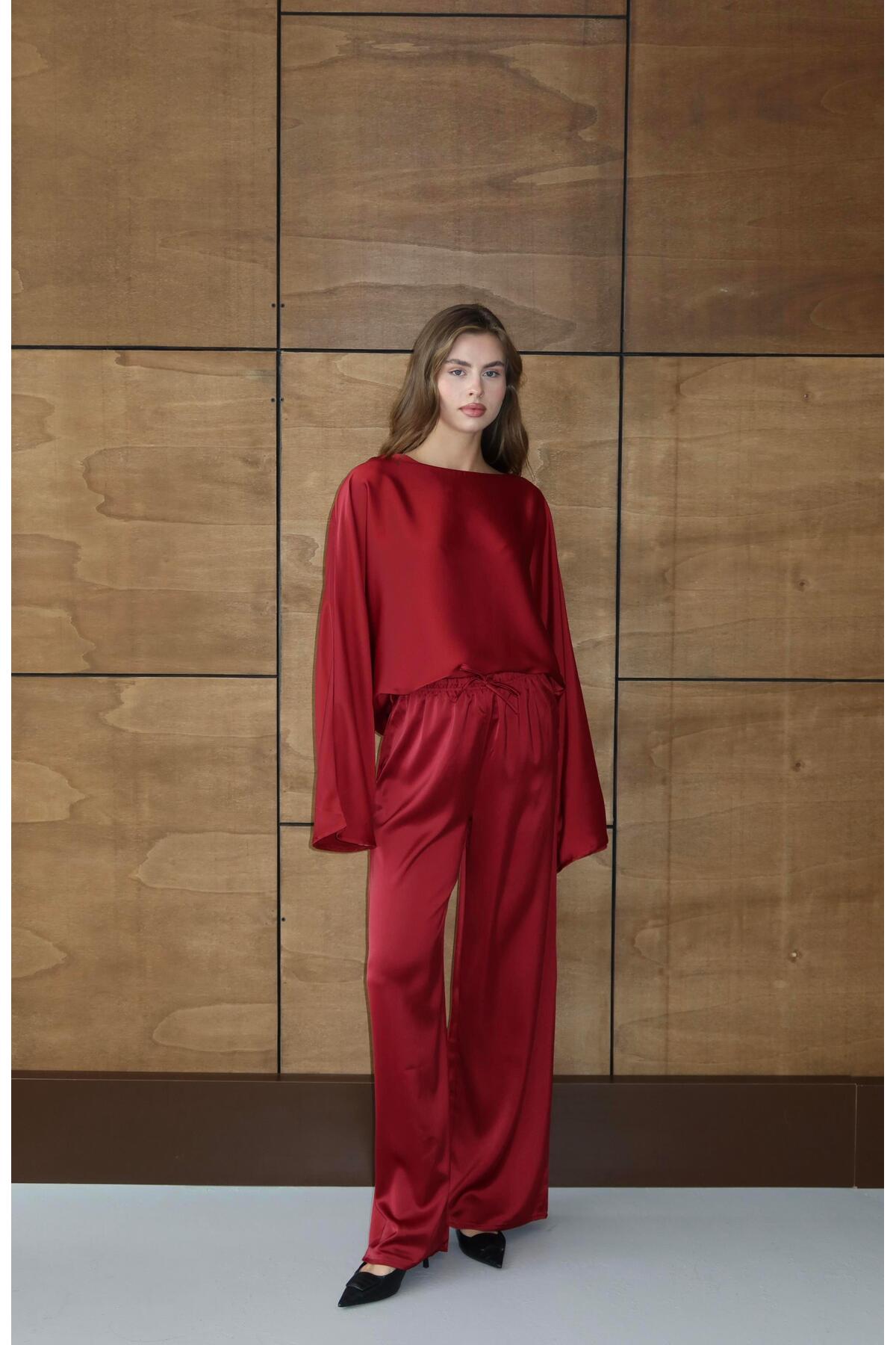 Relaxed Fit Satin Set