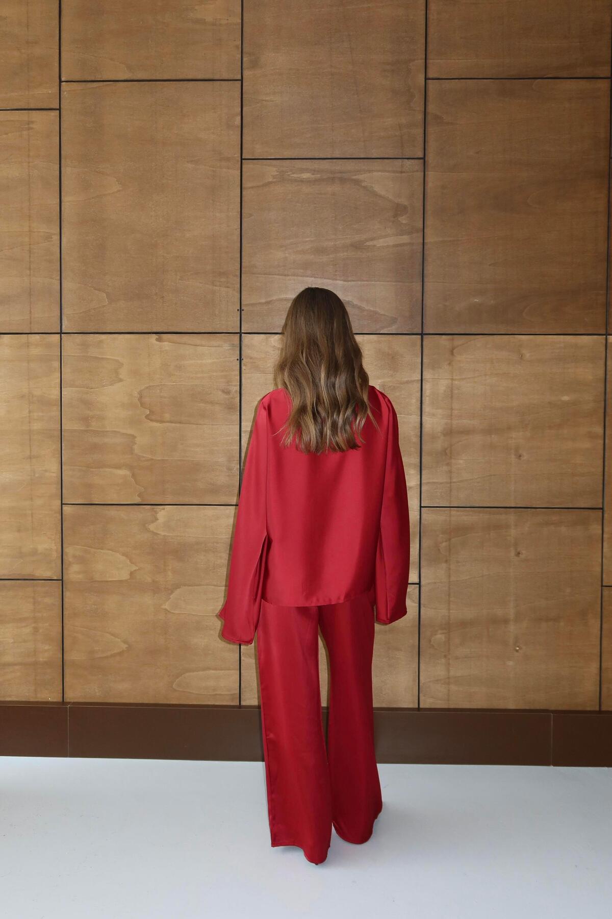 Relaxed Fit Satin Set