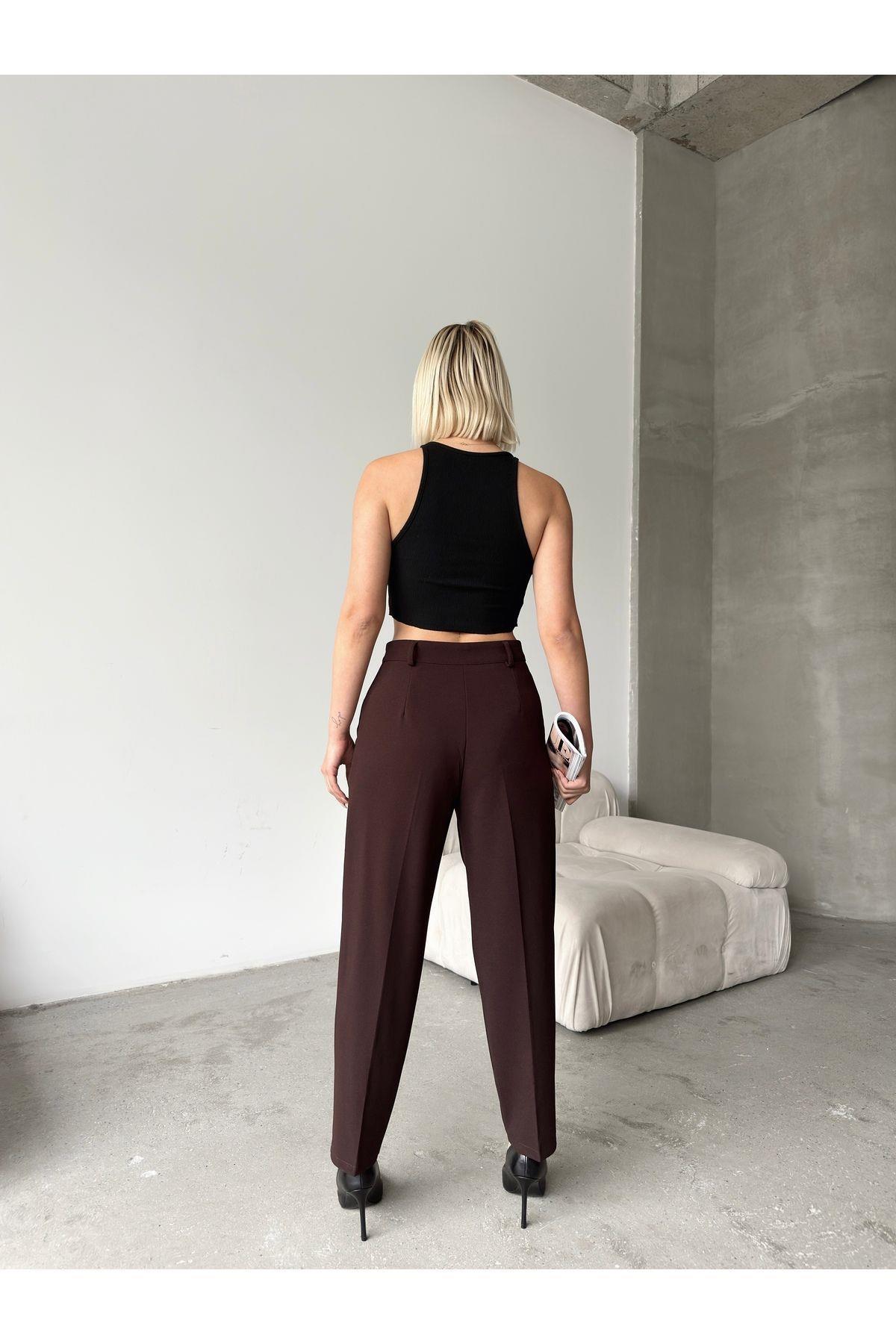 Scuba Fabric Tapered Pants
