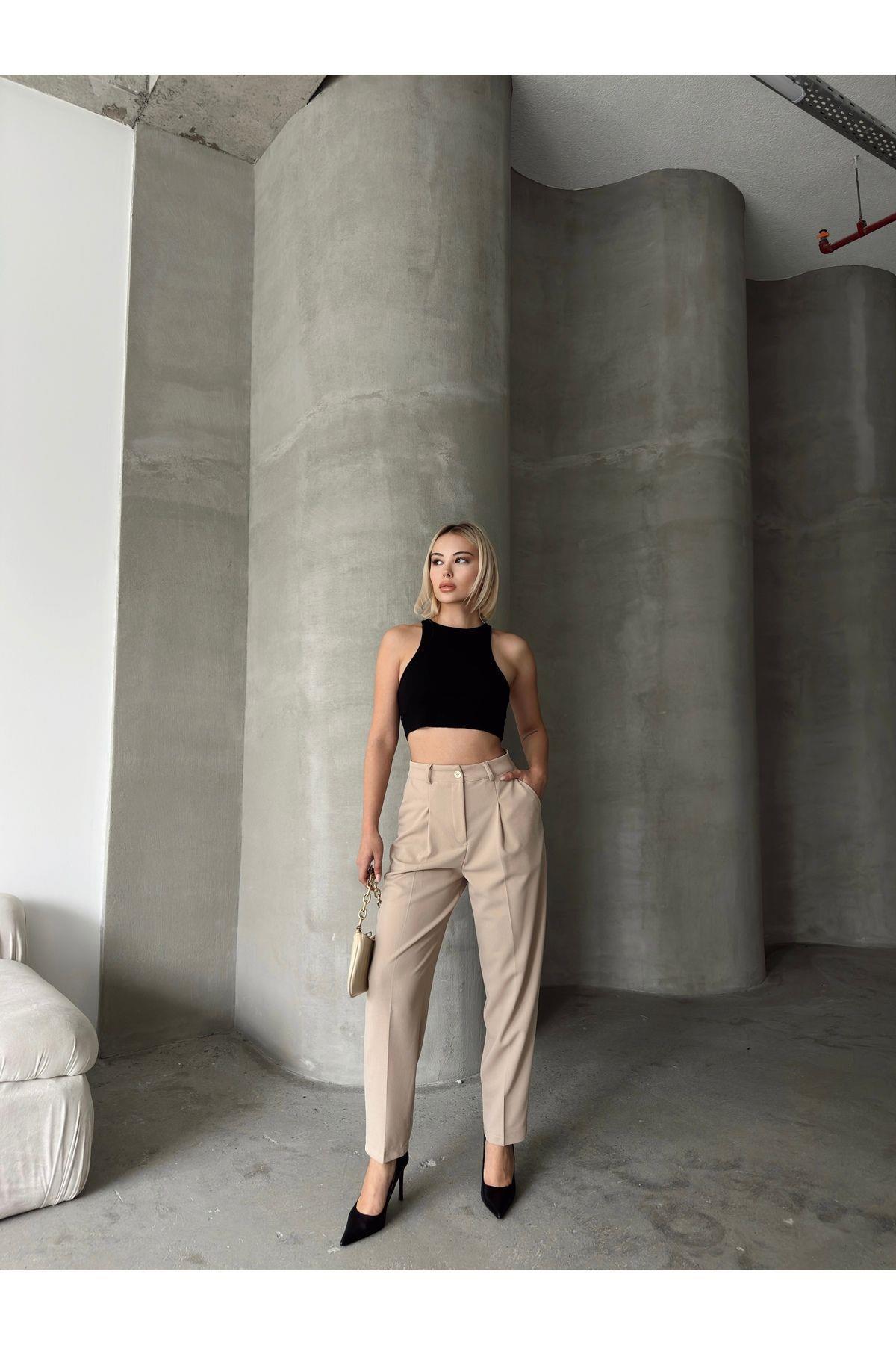 Scuba Fabric Tapered Pants